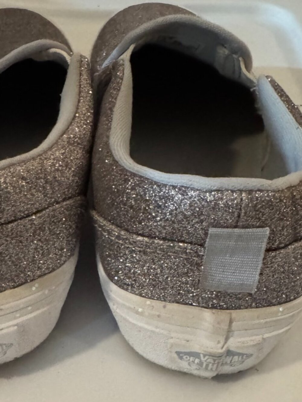 Vans Girls' Missy Silver Glitter Slip-On Sneakers – Size: Girls' 4, - Picture 5 of 8